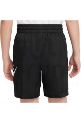 Nike Sportswear Club