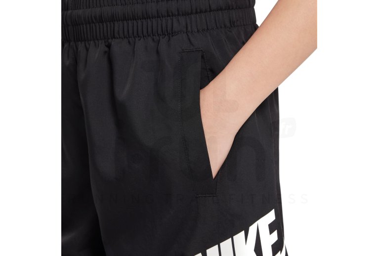 Nike Sportswear Club