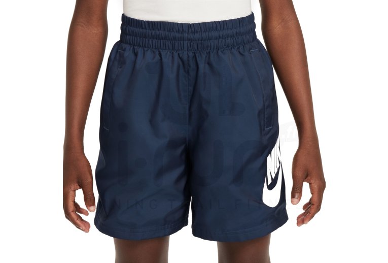 Nike Sportswear Club