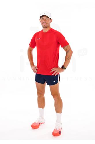 Nike Stock Fast 