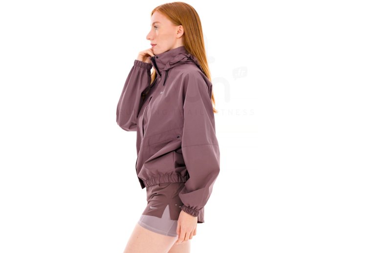 Nike Storm-FIT Swift W