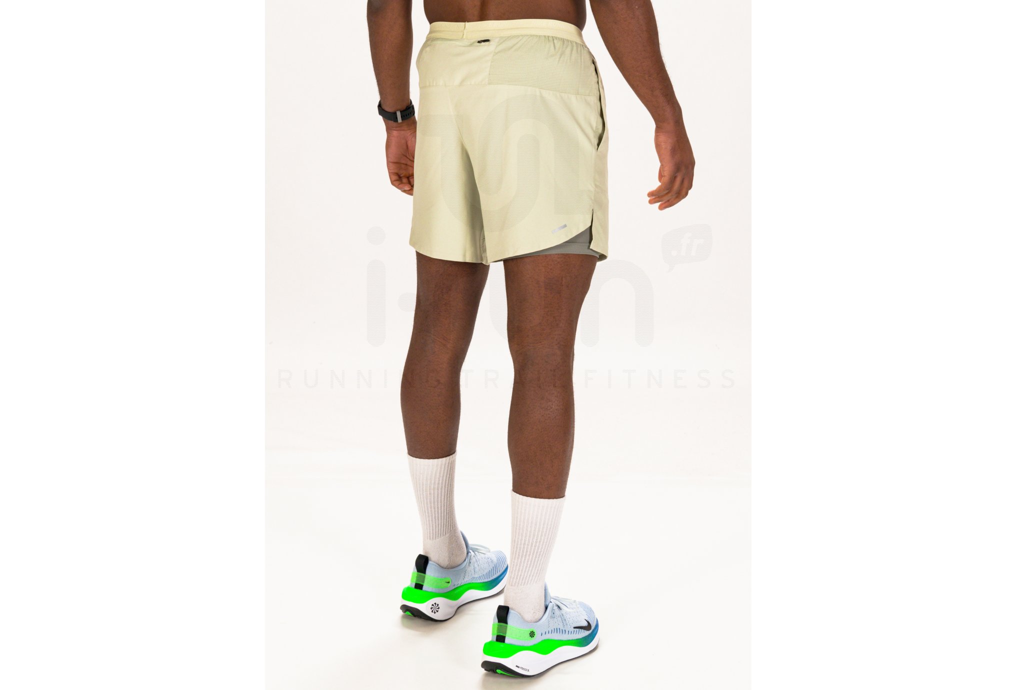 Nike pantal�n corto Stride 2 en 1
