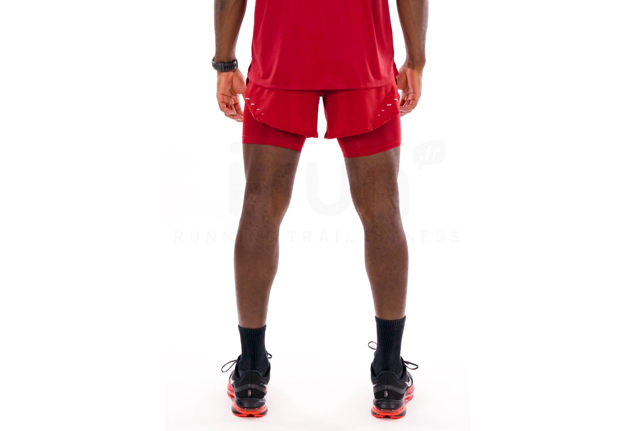 Nike Stride 2-in-1