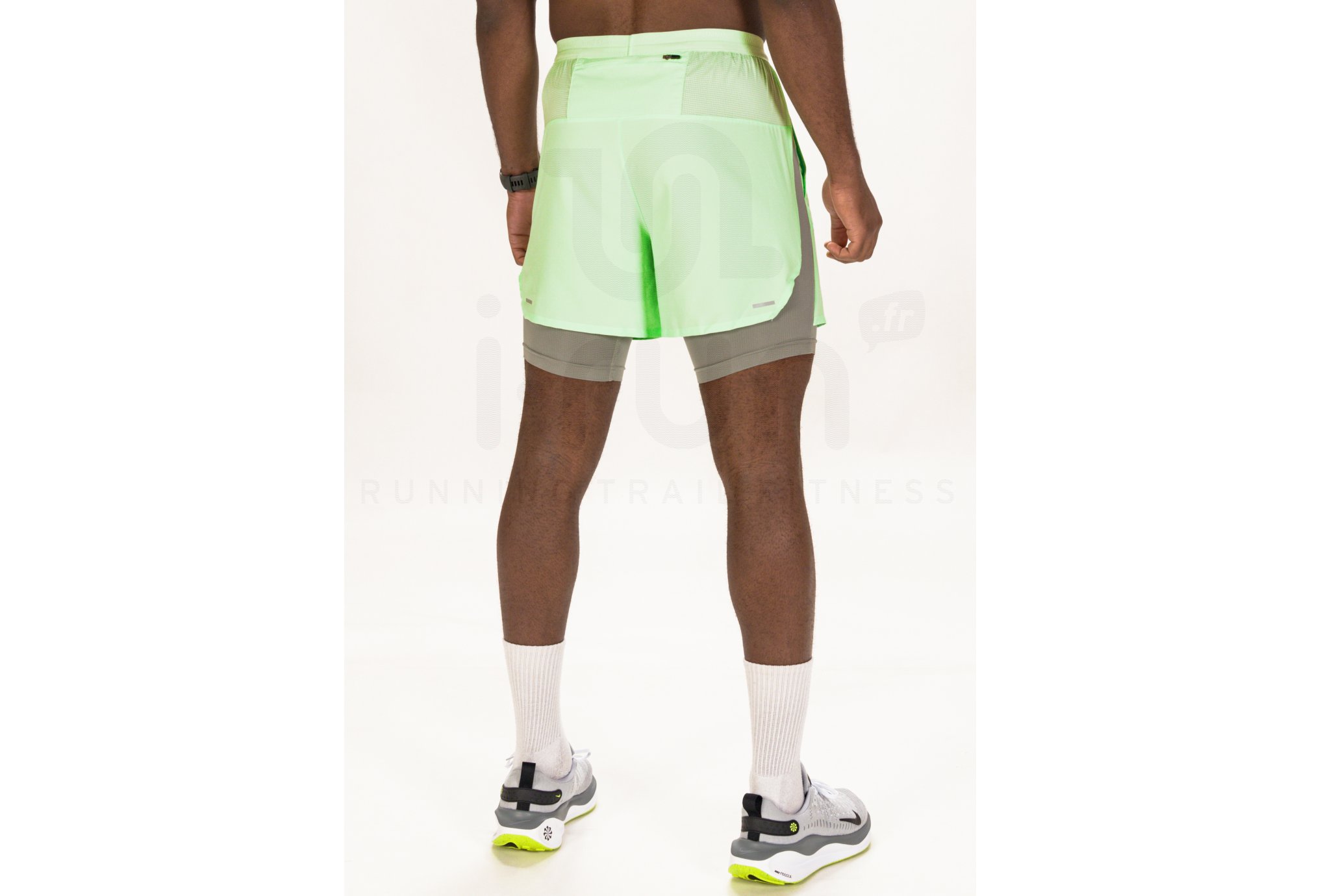 Nike Stride Hybrid M