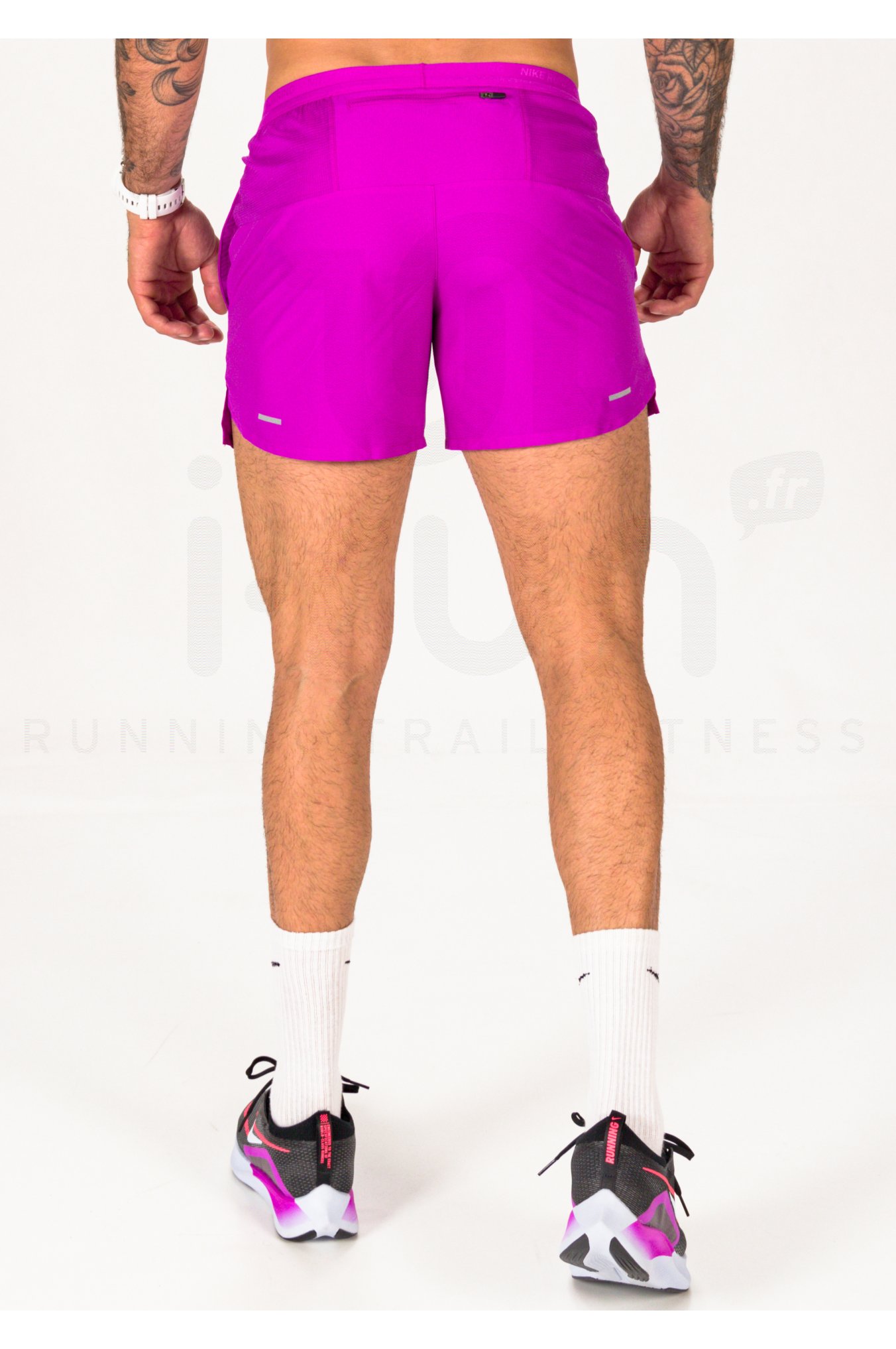 Nike Stride M 