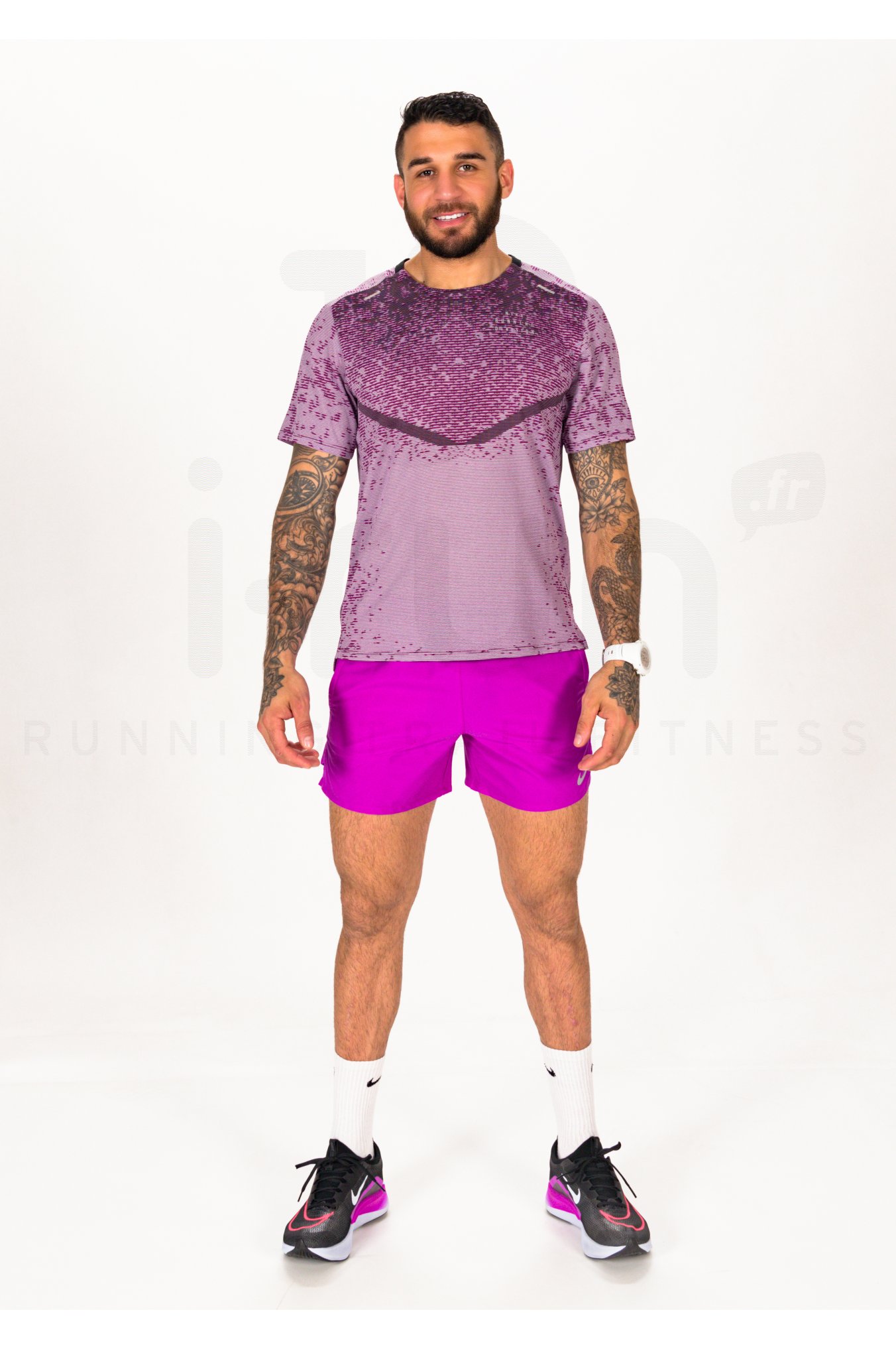 Nike Stride M 