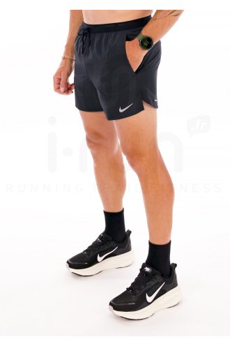 Nike Stride M 