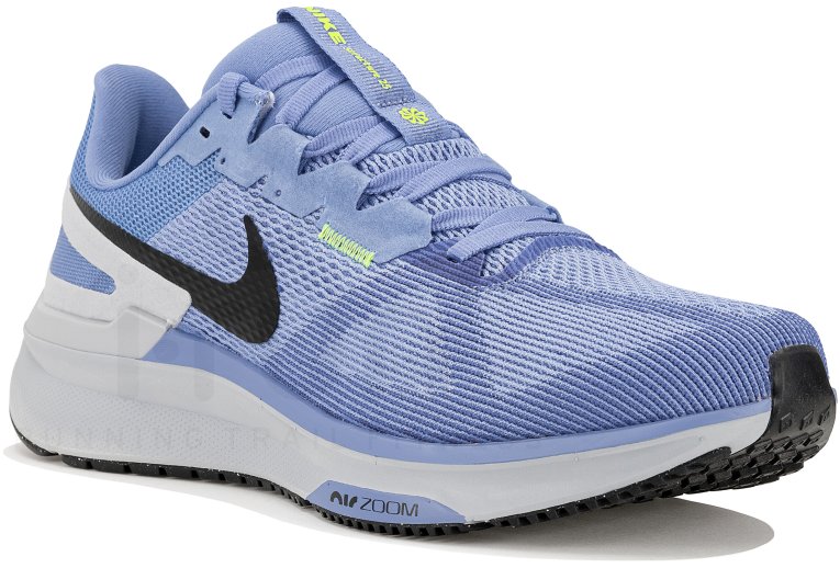 Nike Structure 25 