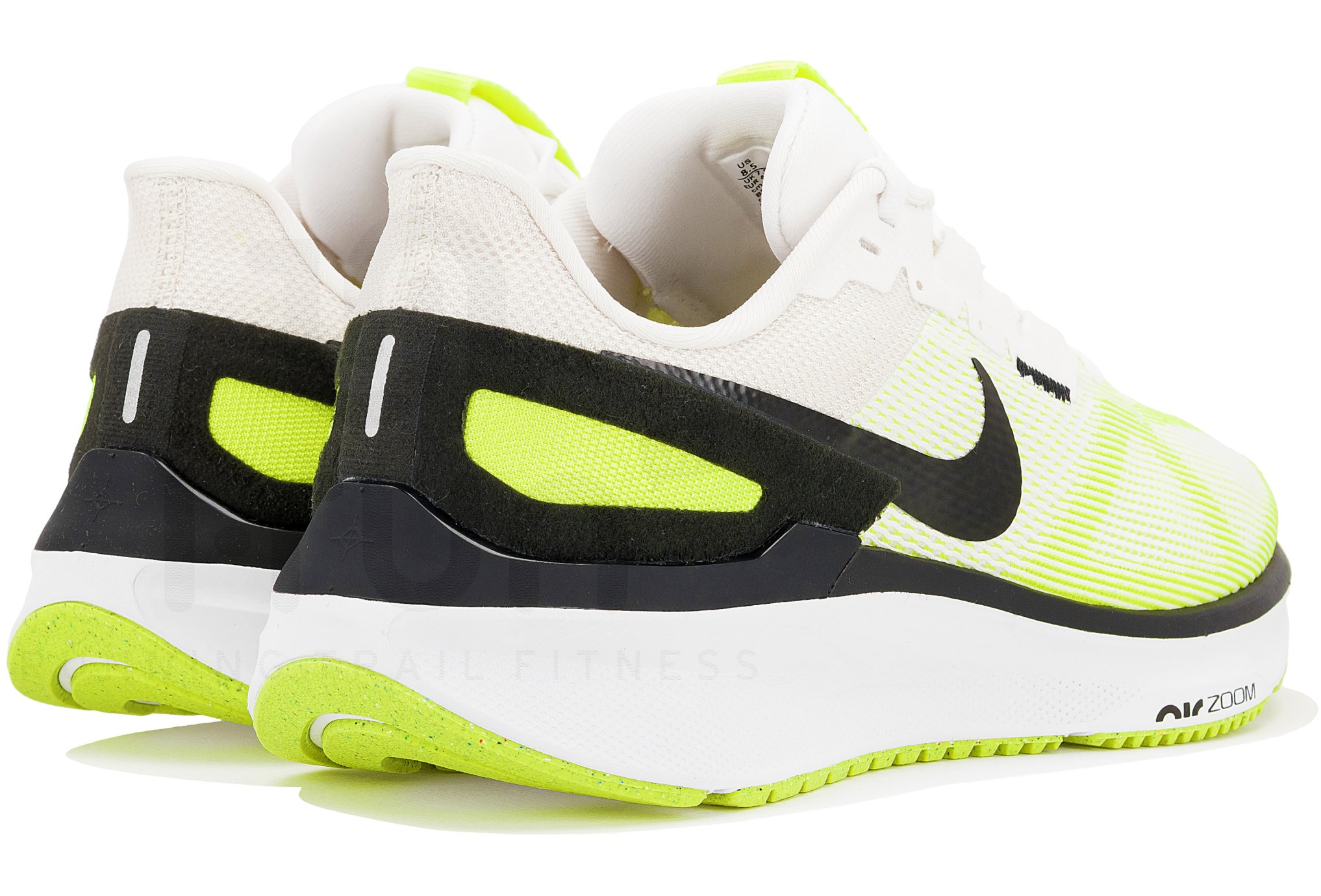 Nike Structure 25