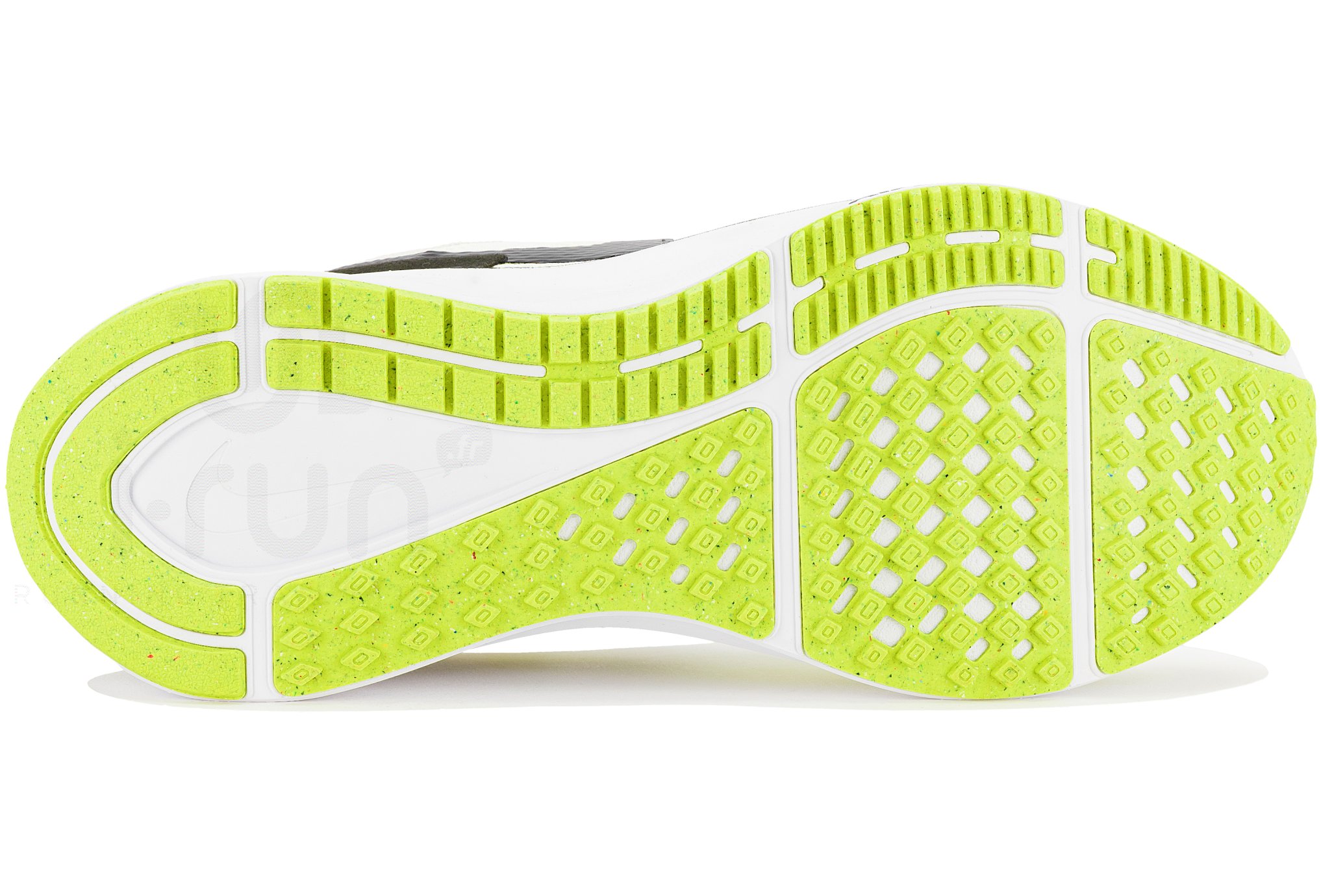 Nike Structure 25