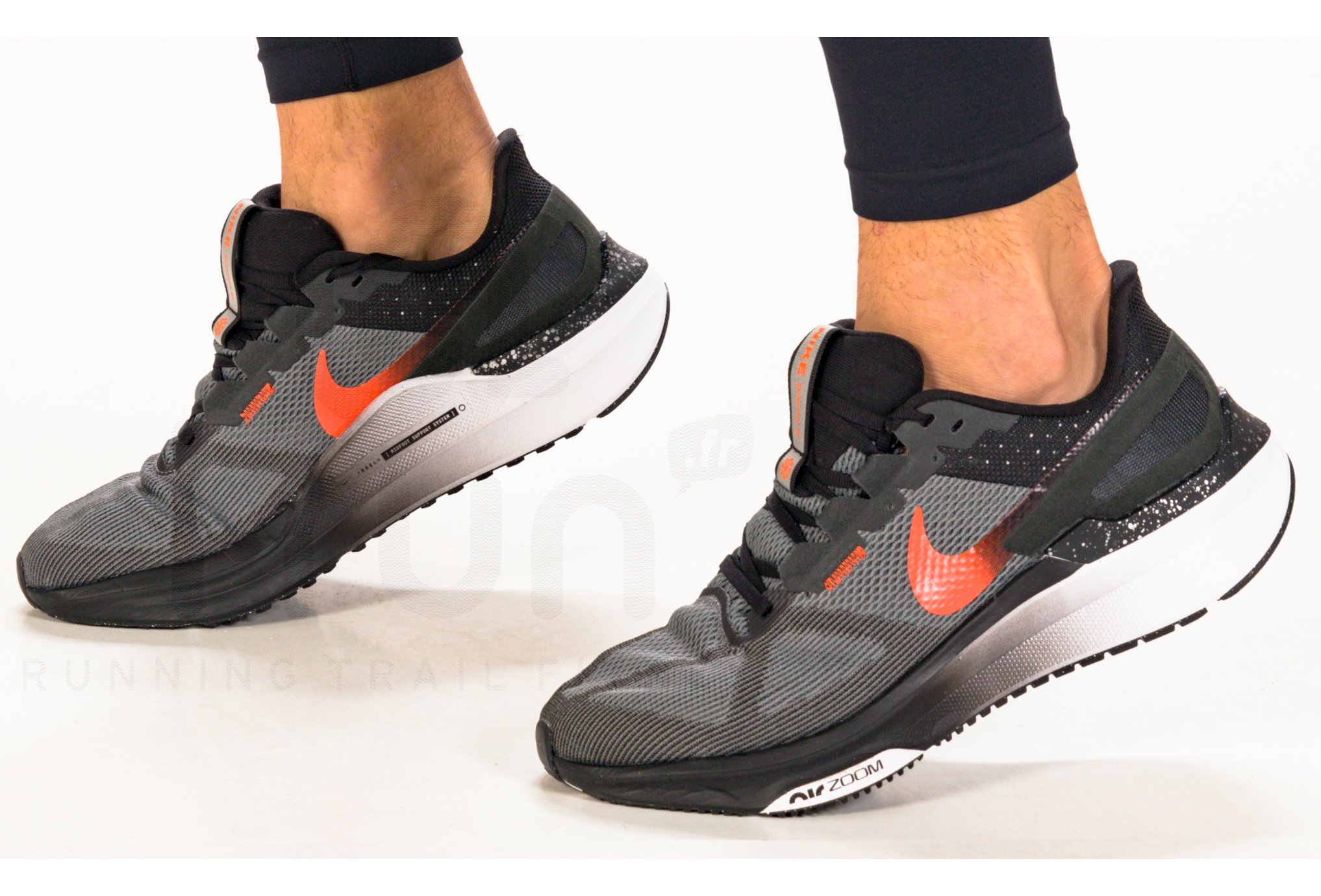 Nike Structure 25 M