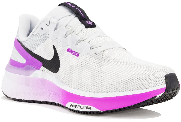 Nike Structure 25