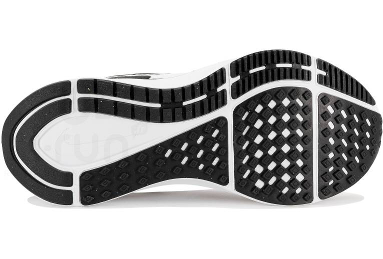 Nike Structure 25 W 