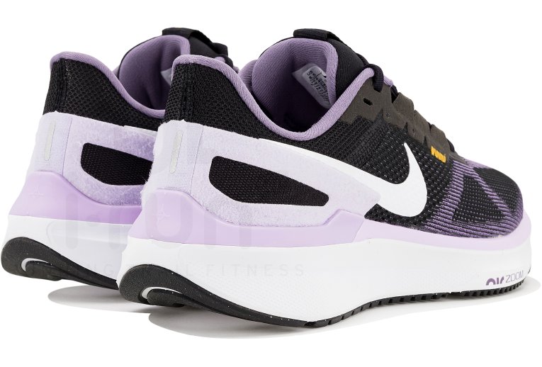 Nike Structure 25