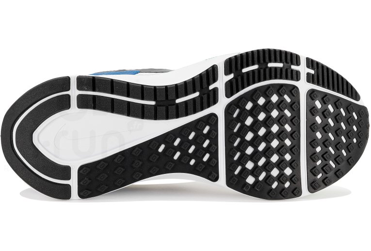 Nike Structure 25 Wide