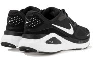 Nike Structure 26