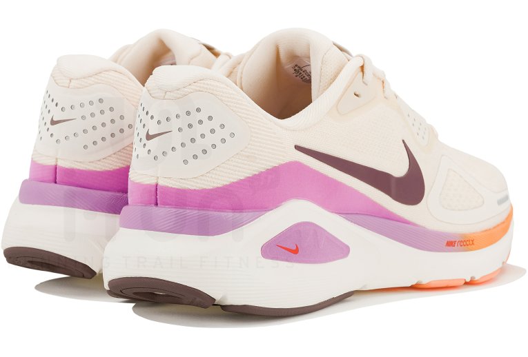 Nike Structure 26