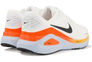 Nike Structure 26