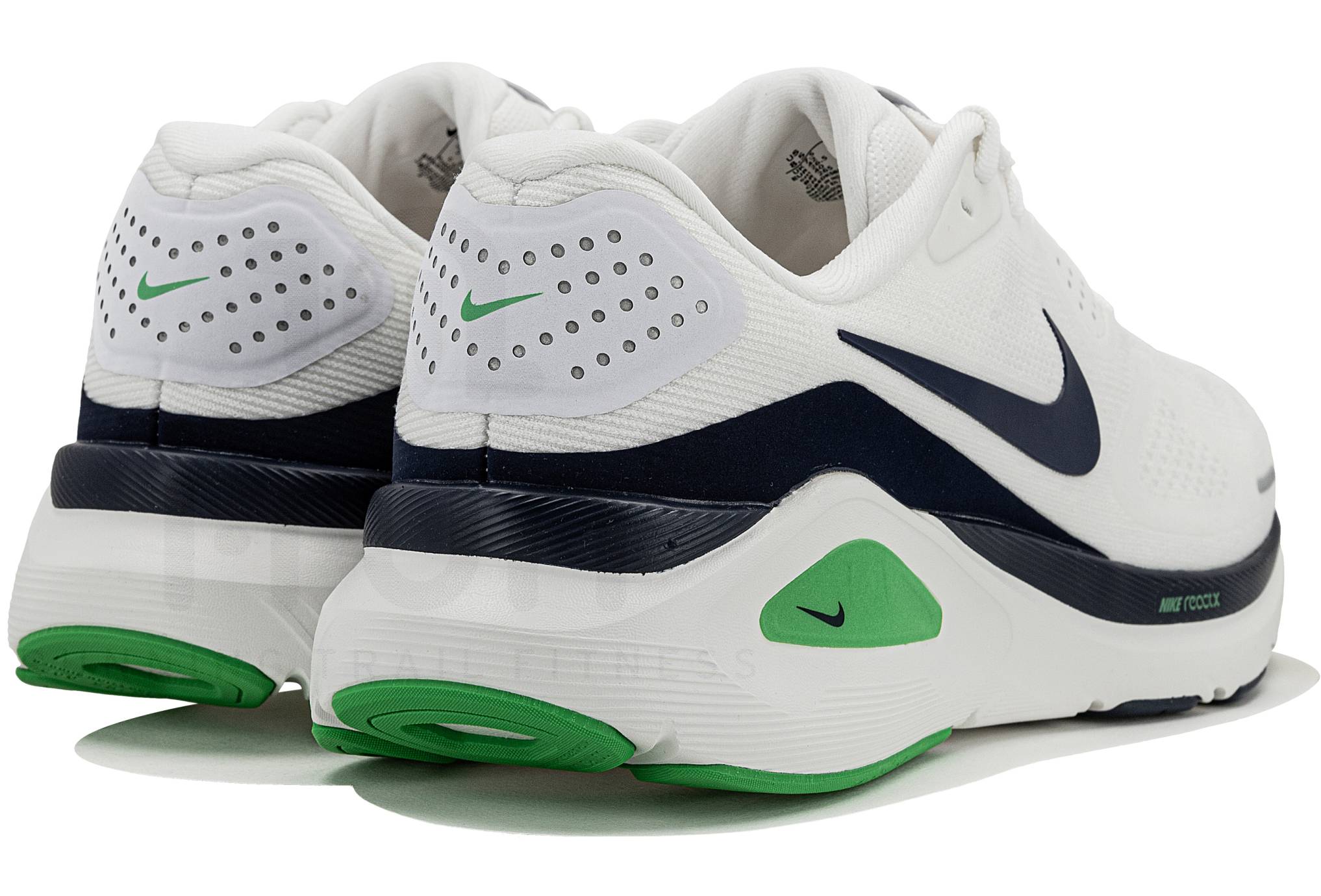 Nike Structure 26
