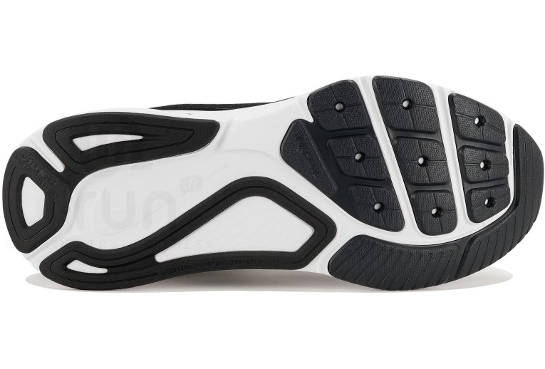 Nike Structure 26 Wide