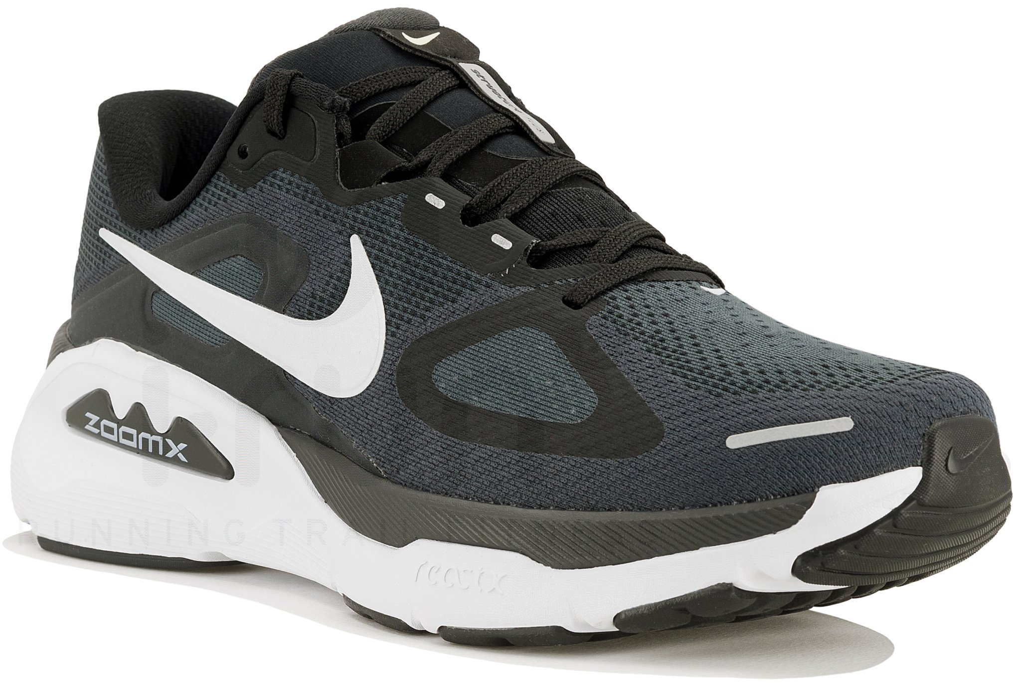 Nike Structure Plus