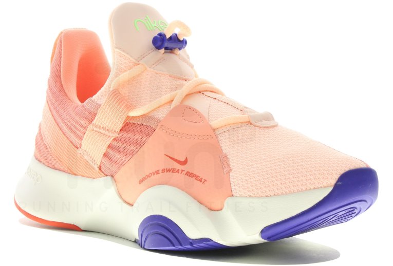 Nike SuperRep Groove