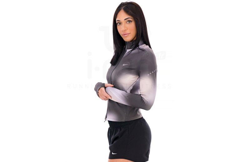 Nike Swift Dri-Fit