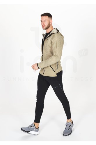 Nike Swift M 