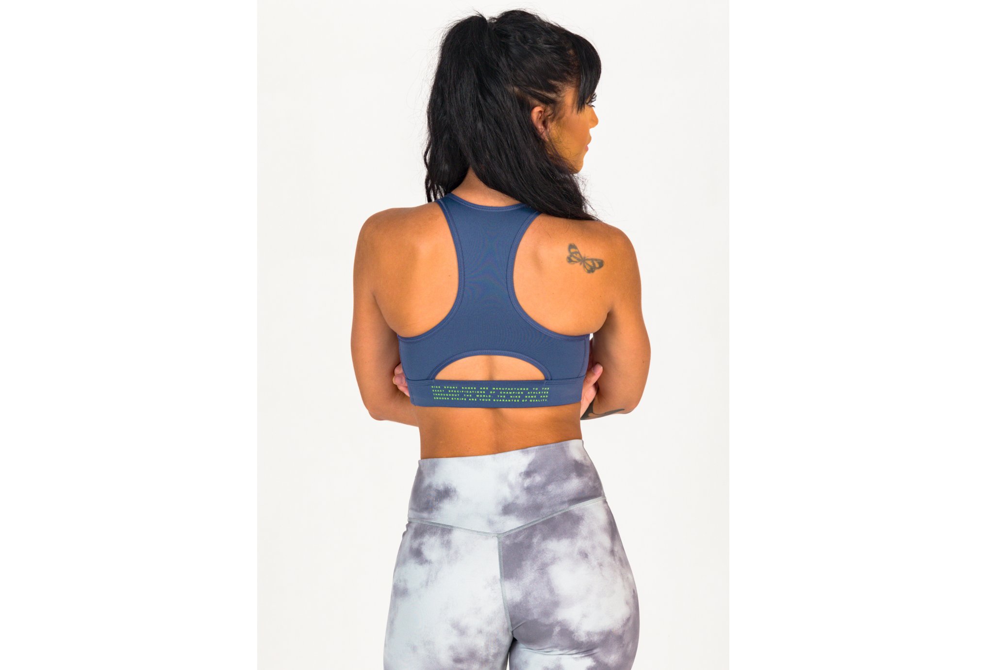 Nike Swoosh Curve