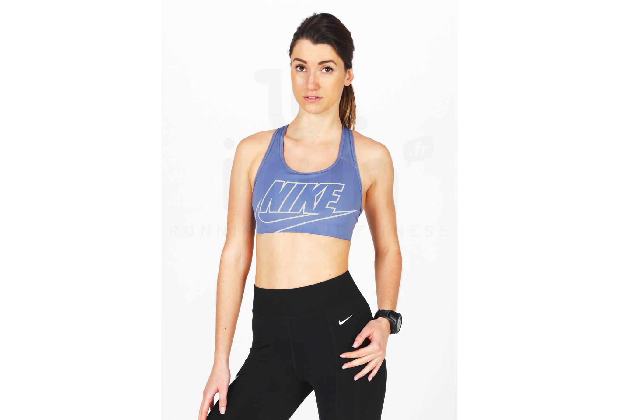 Nike Swoosh Futura