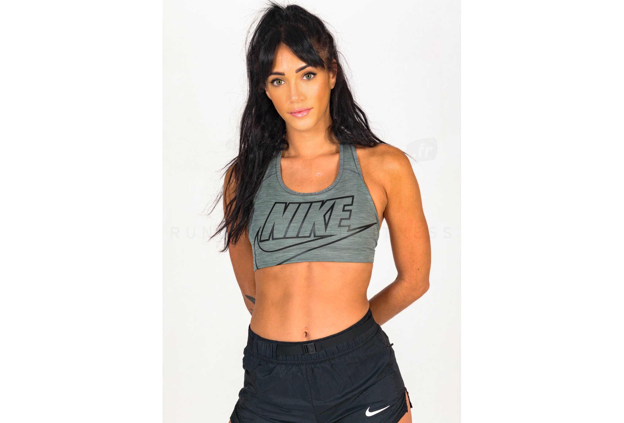 Nike Swoosh Futura