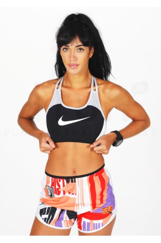 Nike Swoosh Logo 