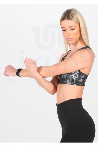 Nike Swoosh Training Day 