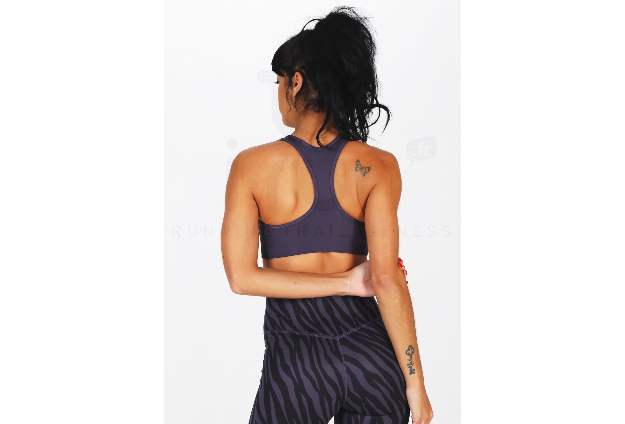 Nike Swoosh