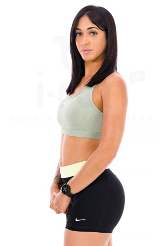 Nike Swoosh 