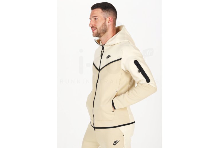 Nike chaqueta Tech Fleece