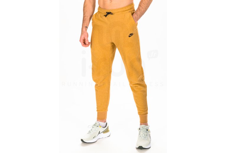 Nike Tech Fleece