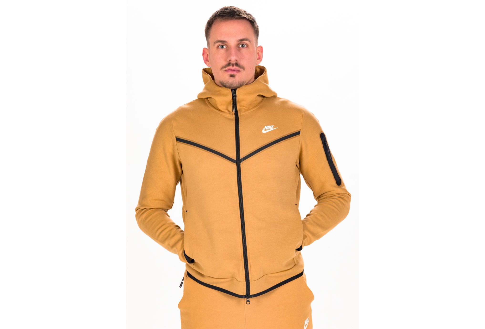 Nike Tech Fleece M vêtement running homme déstockage