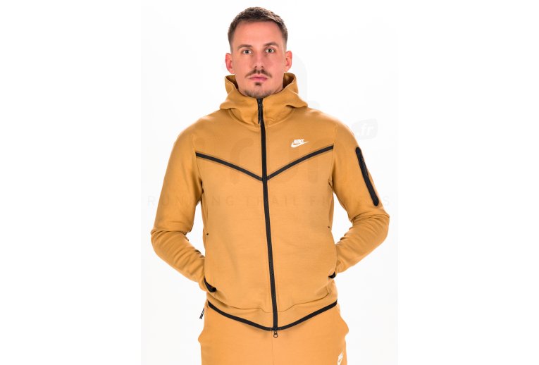 Nike Tech Fleece M