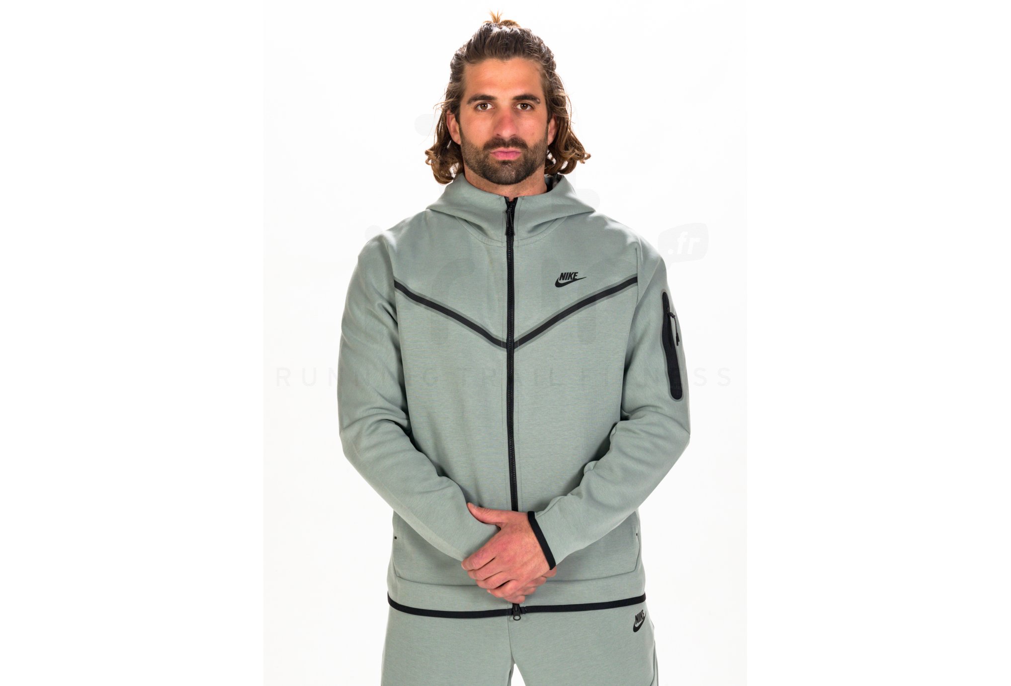 Nike Tech Fleece M
