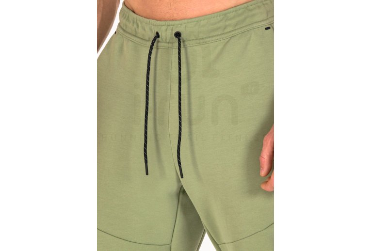 Nike Tech Fleece M