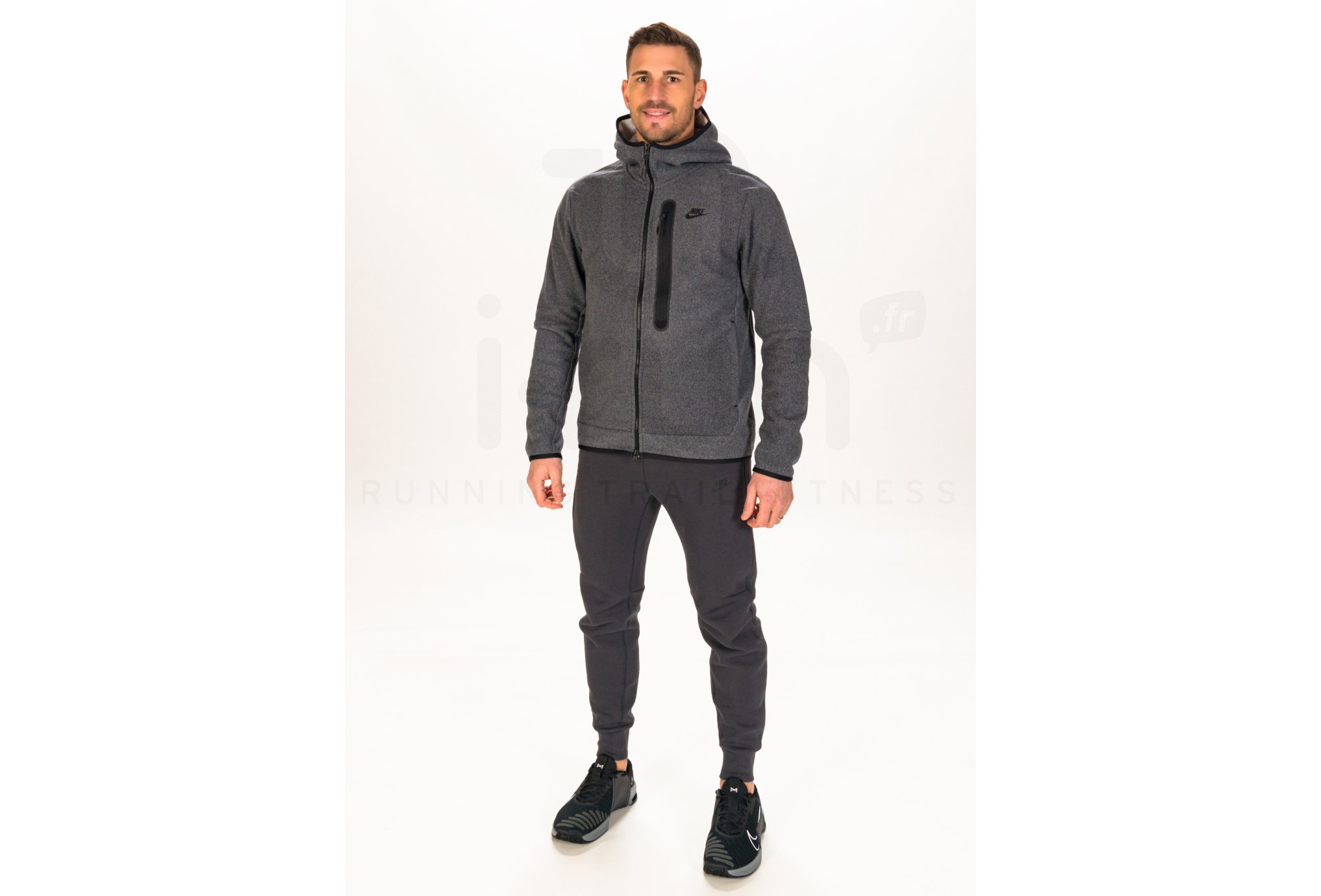 Nike Tech Fleece M