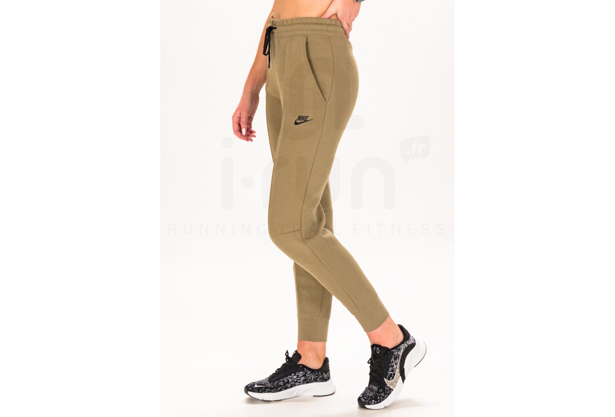 Nike Tech Fleece Damen