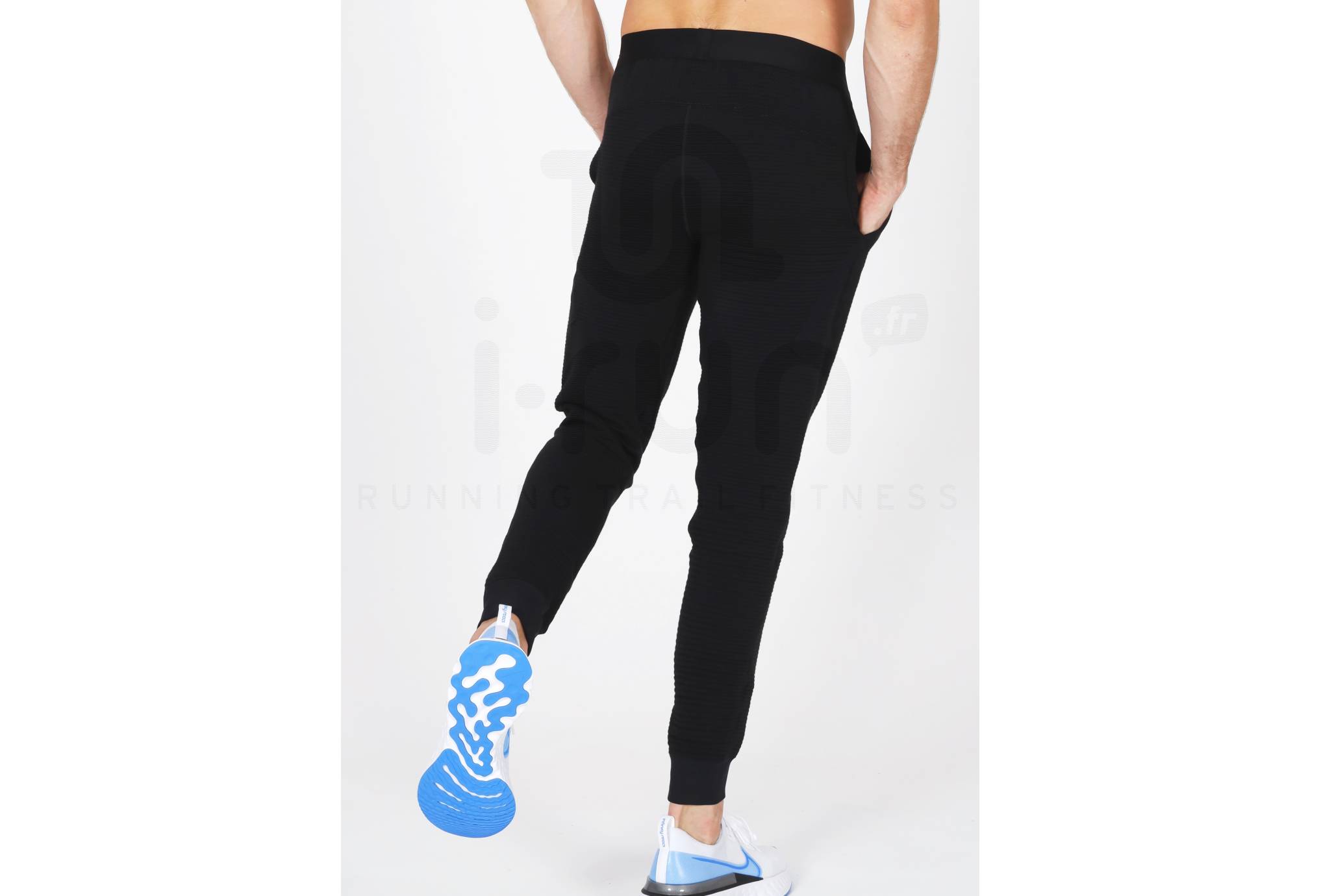 Nike Tech Pack Herren