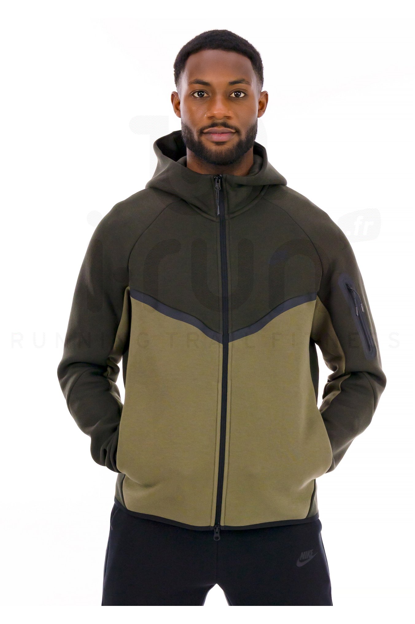 Nike Tech Windrunner
