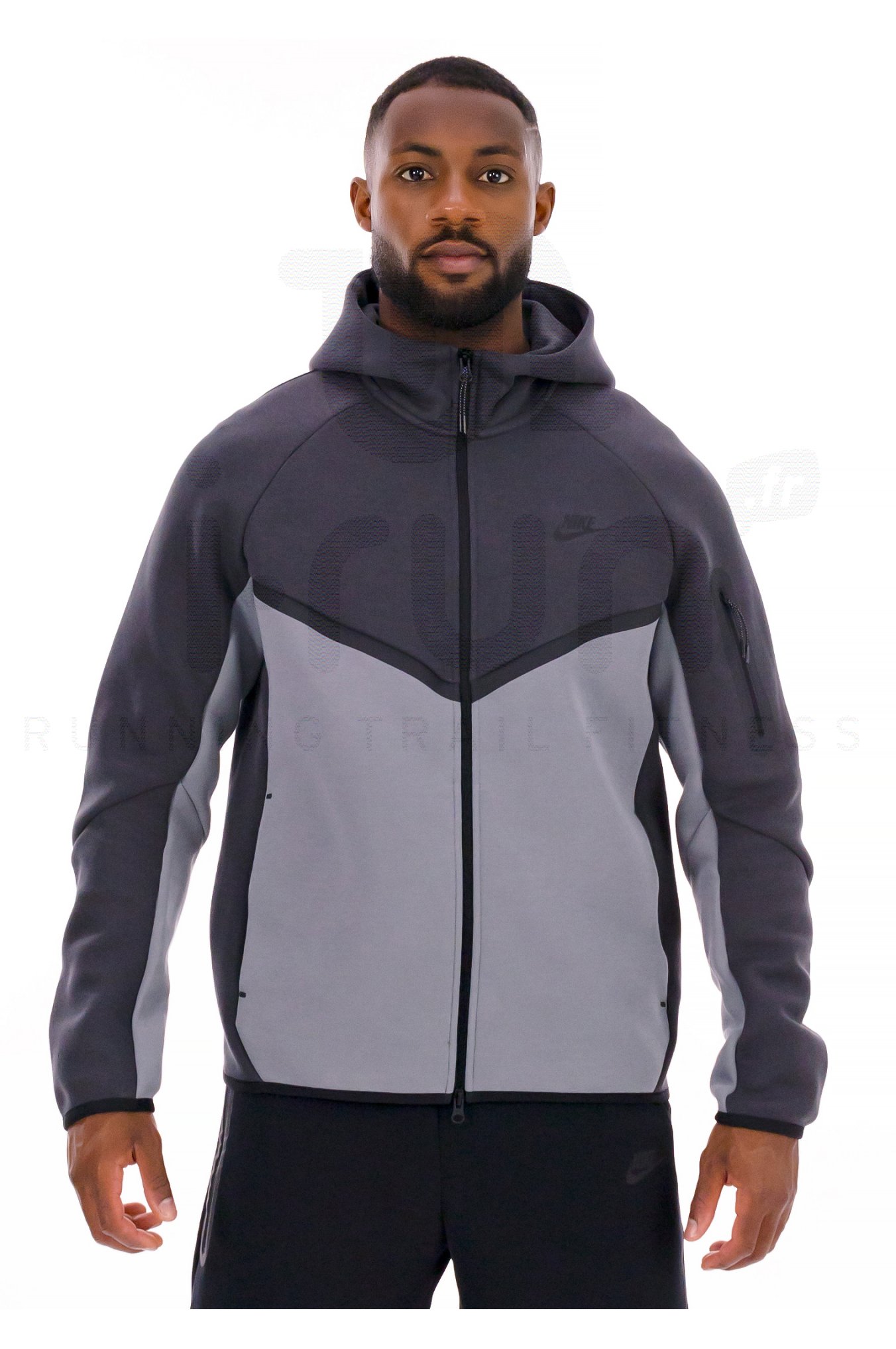 Nike Tech Windrunner