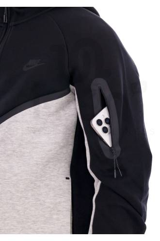 Nike Tech Windrunner 
