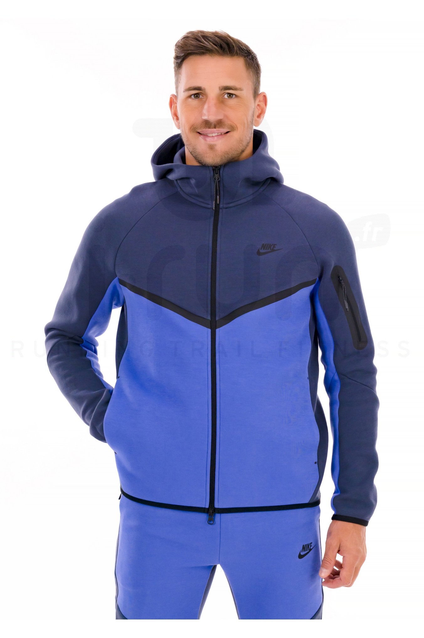 Nike Tech Windrunner