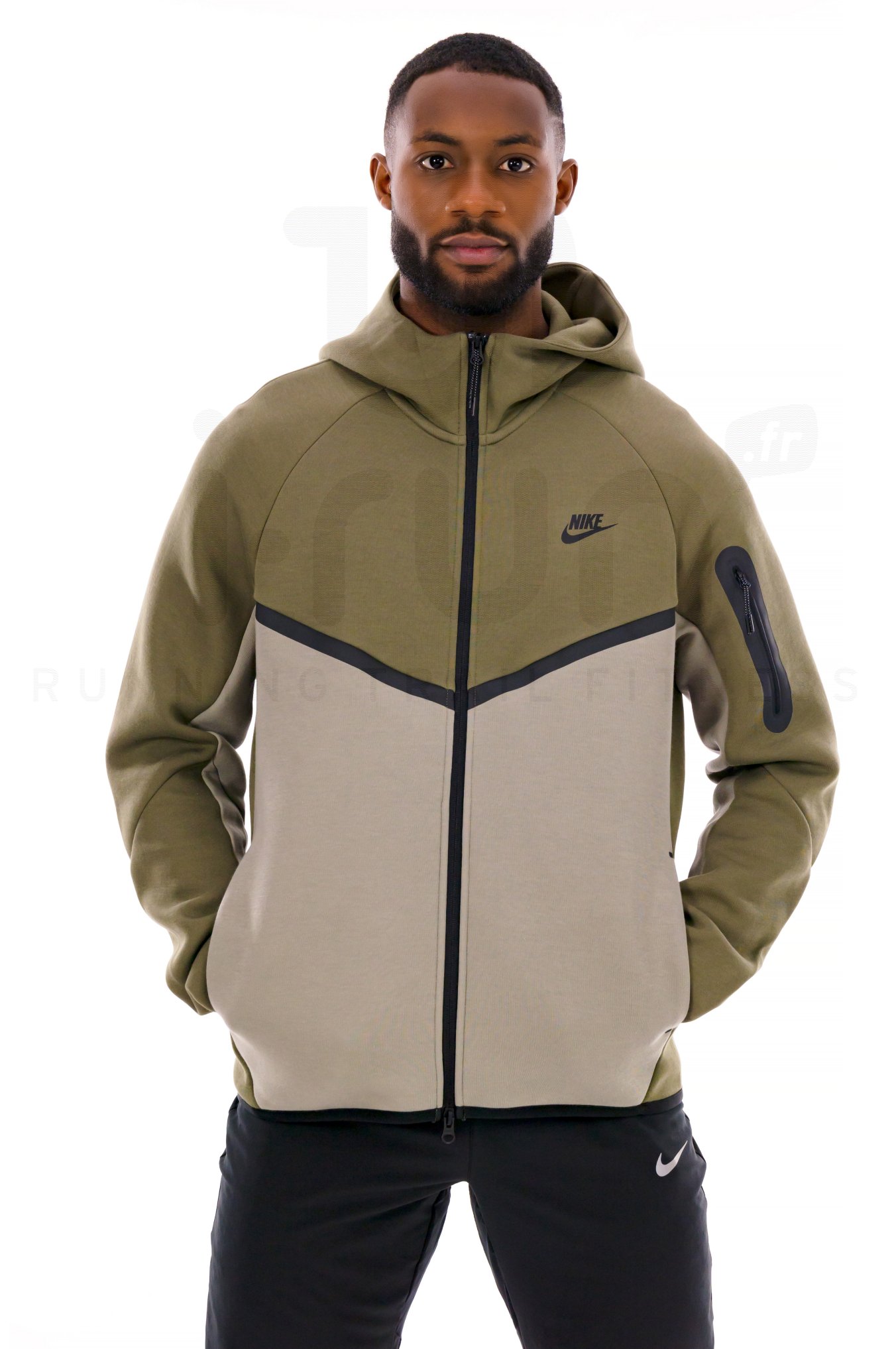 Nike Tech Windrunner