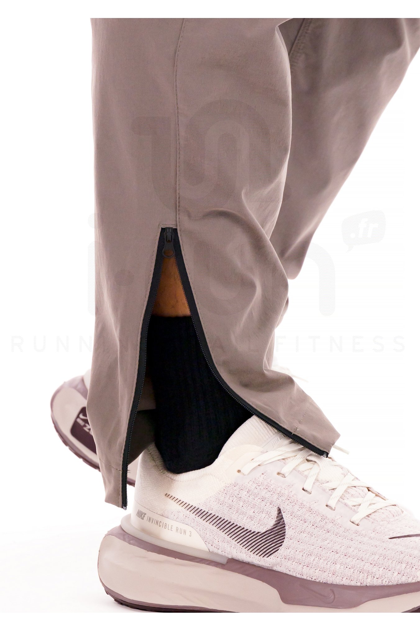Nike Tech Woven 